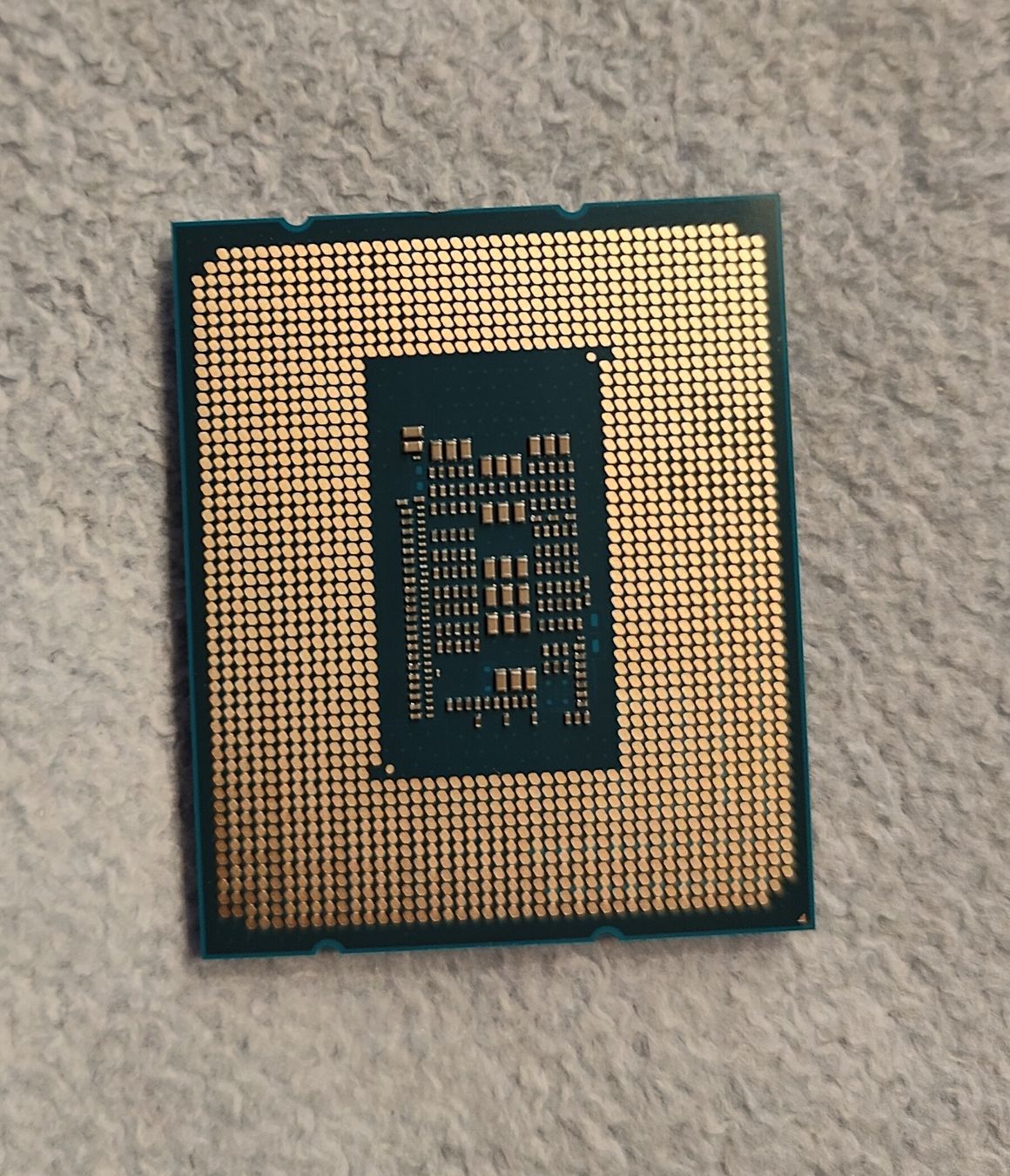Intel Componenti elettronici: Intel I3 12100 – Usato da Hägglingen venduto da htr_qz5j 1