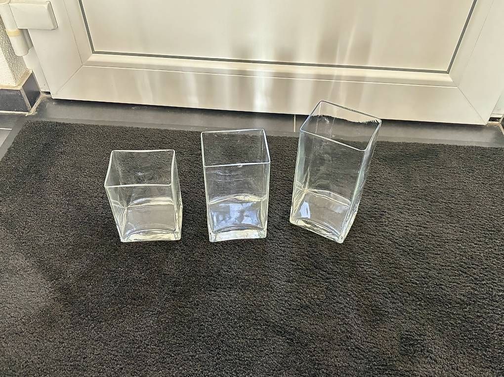 Vase & Récipients: Glasvase (n) – D'occasion à Hägglingen par sus_7bc6