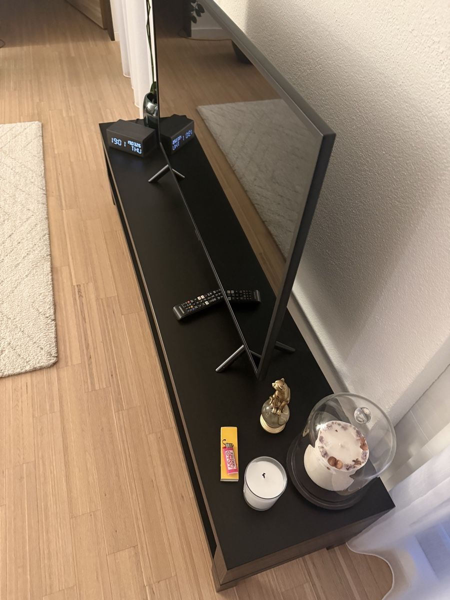 Ikea Mobili TV: Ikea TV stand 160x35x36 – Nuovo (secondo la descrizione) da Zürich venduto da llor.dell 3