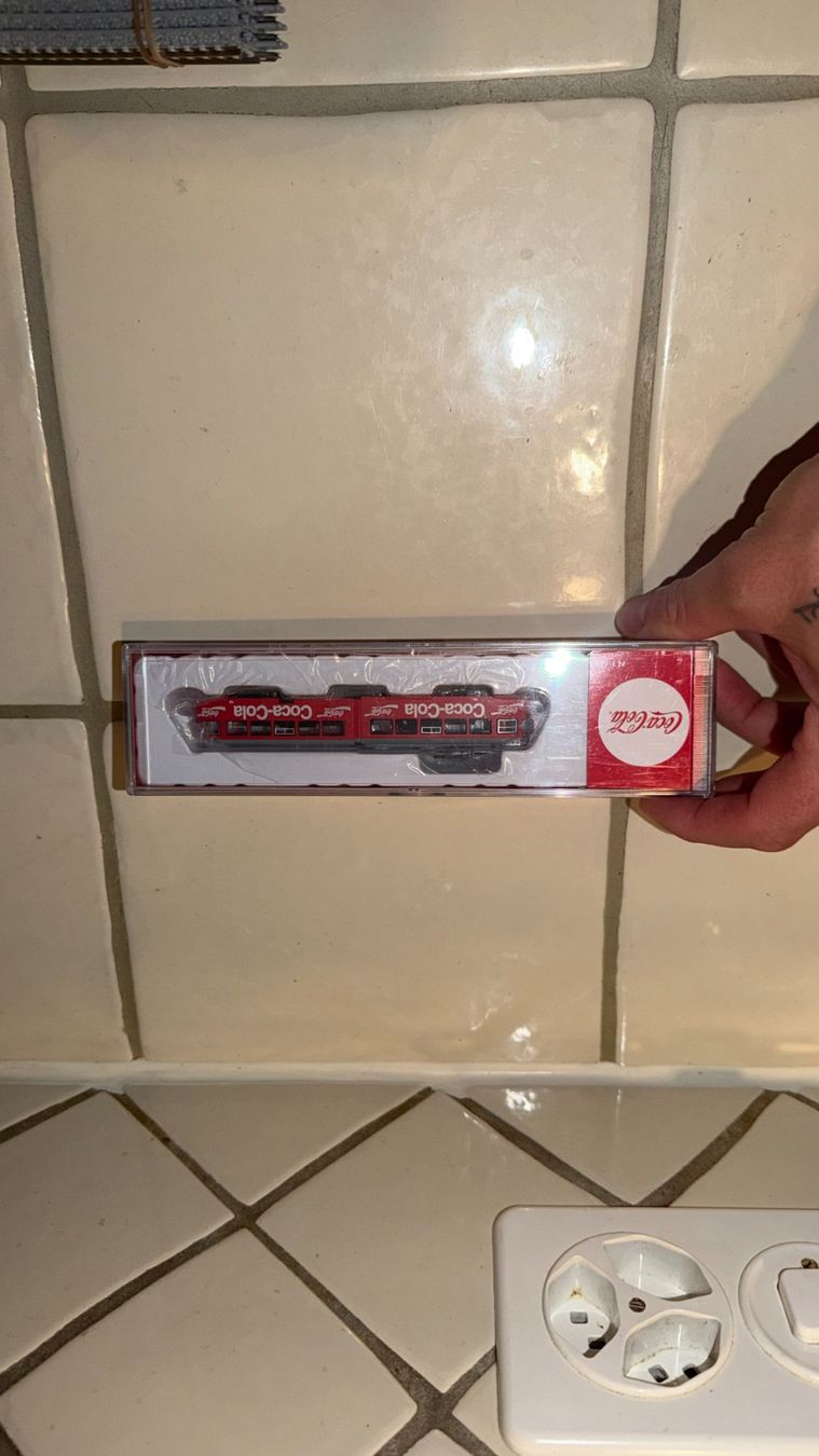 Arnold Modelleisenbahnen: Arnold Strassenbahn Coca-Cola – Neu und originalverpackt aus Préverenges von chrisch111 2