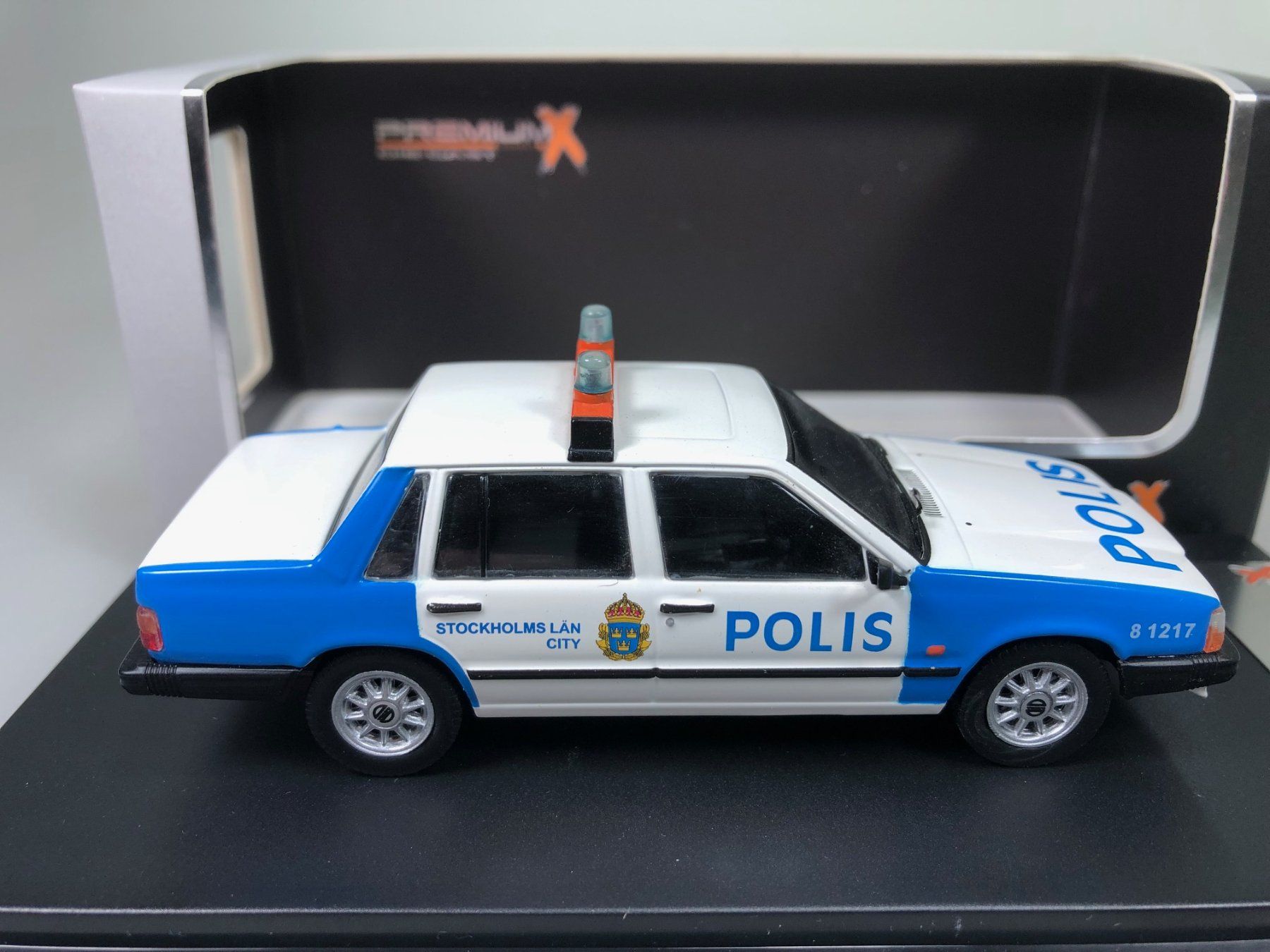 Volvo Modellautos: Volvo 740 Polis - PremiumX - 1:43 – Gebraucht aus Widen von Himan 3