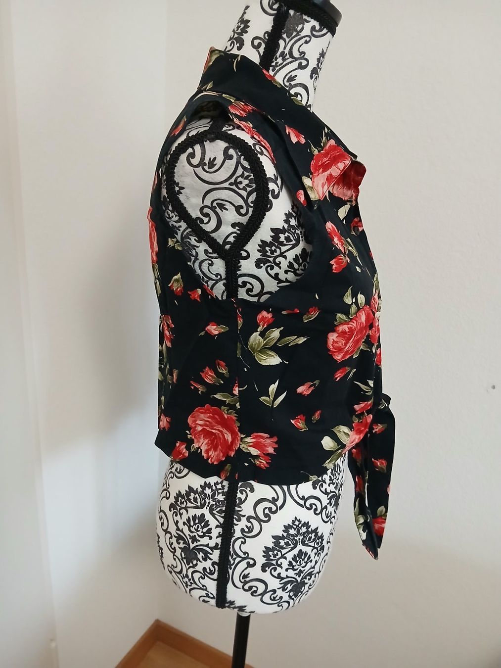 Top: Sommertop - Blumenmuster - Knoten - Gr. L – Nuovo (secondo la descrizione) da Glattbrugg venduto da fin_66d8 1