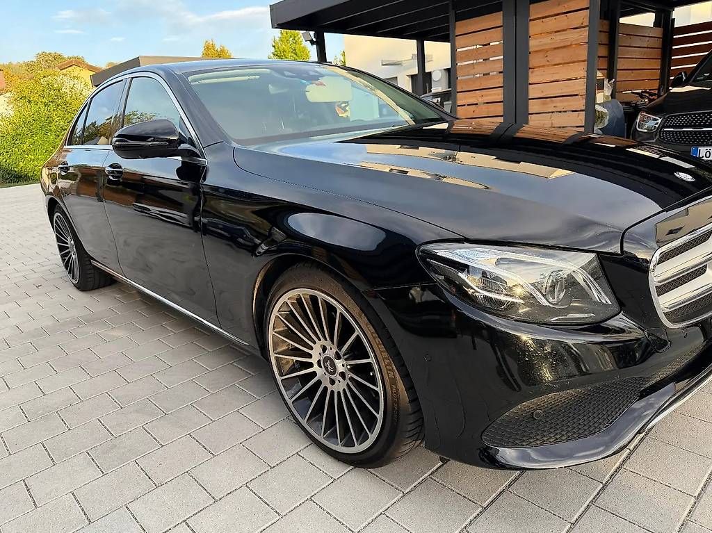 Automobili: Mercedes-Benz E-Klasse W213 E 220 d – Usato da Langenthal venduto da Goergens10 2