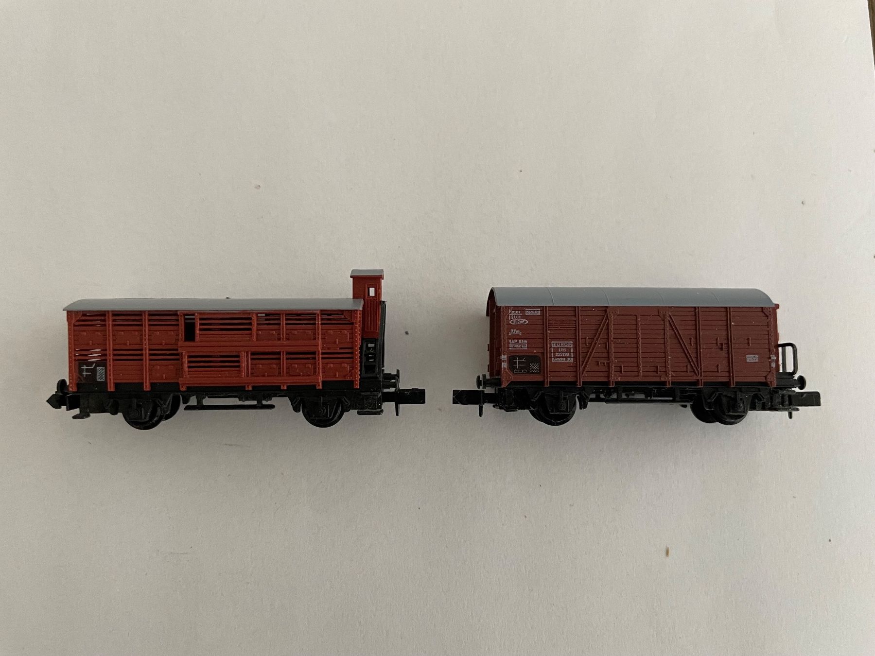 Arnold Modellini di ferrovie: Arnold Spur N   7 x  verschiedene Güterwagen – Usato da Rorschach venduto da Karotten 2
