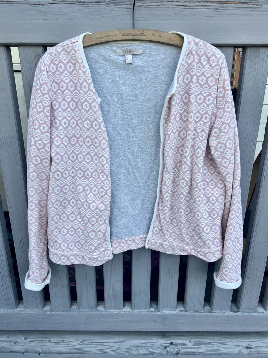 Esprit Giacche: Esprit Strickjacke rosa-weiss gemustert Grösse L – Usato da Uetendorf venduto da pink2