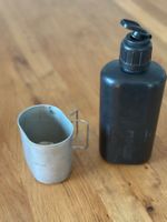 Feldflasche mit Becher, Armee-Set, Outdoor, Top Zustand!