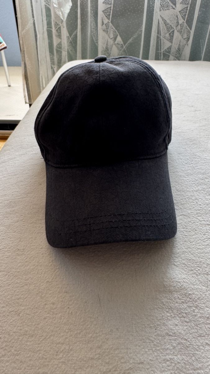 Calvin Klein Chapeaux, bonnets & casquettes: Calvin klein cap blau  – D'occasion à Zollikon par rose59 1