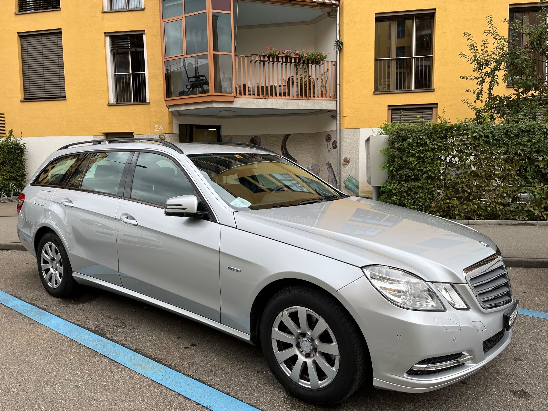 Mercedes-Benz Automobili: 2010 E200 CDI 146,500 Km Blueefficieny – Usato da Zürich venduto da den_8mcx