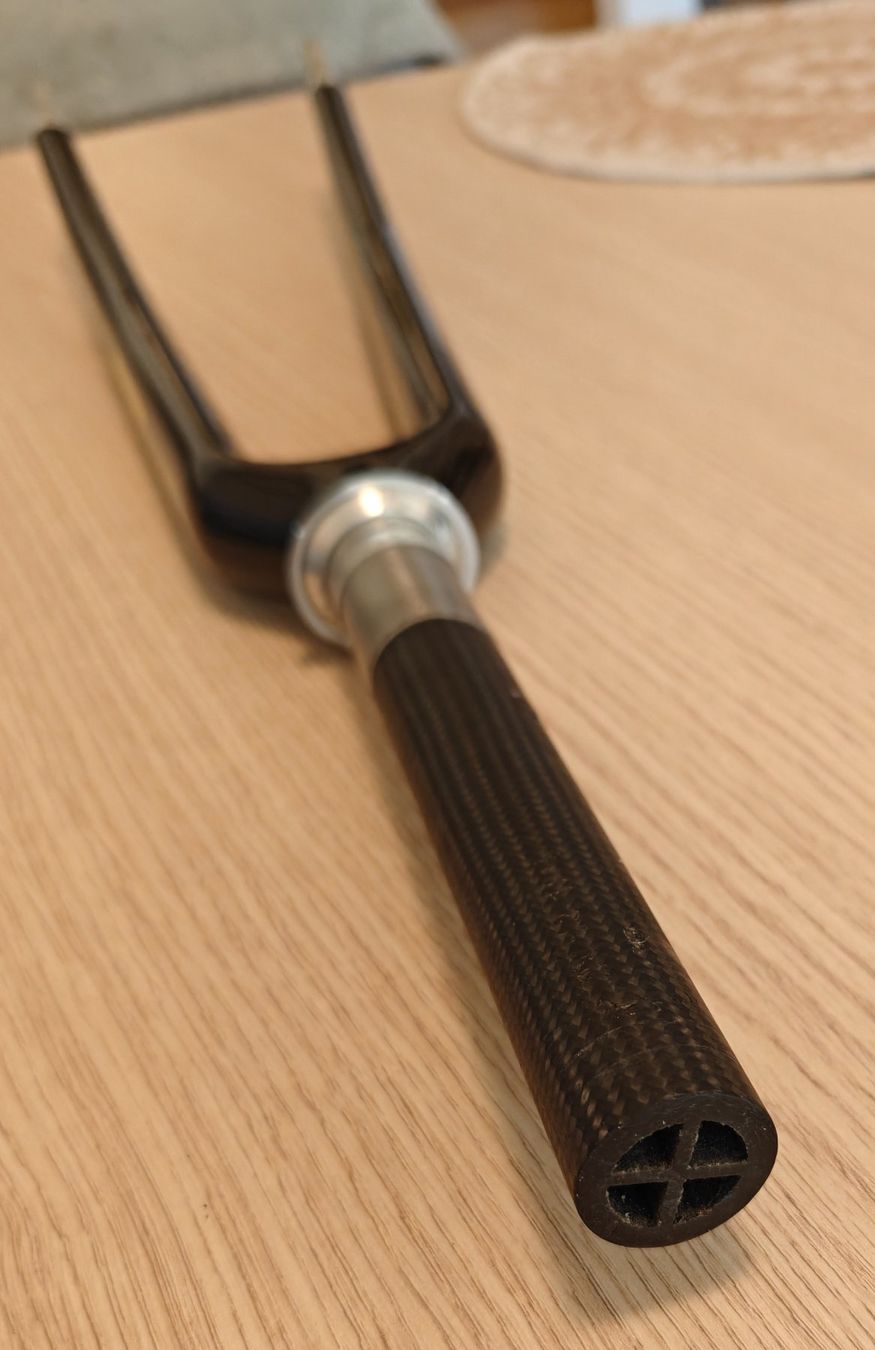 Pièces détachées: Fourche carbone Time Equipe Pro 1" – D'occasion à Thonex par nko_9v8h 4