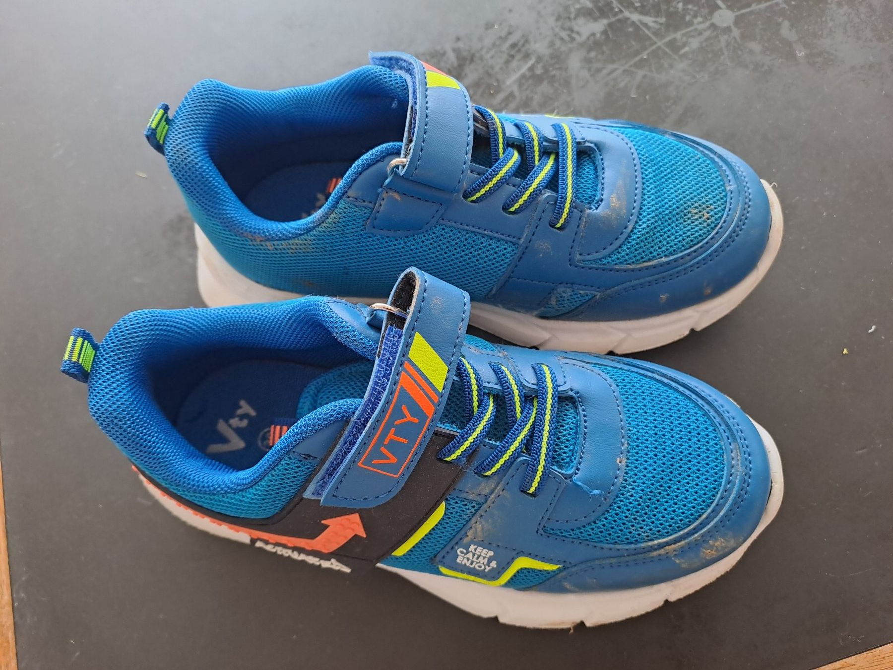 Landrover Scarpe per ragazze: Vty Halbschuh 30, blau-weiss, gebraucht – Difettoso da Glashütten venduto da Schwebefisch