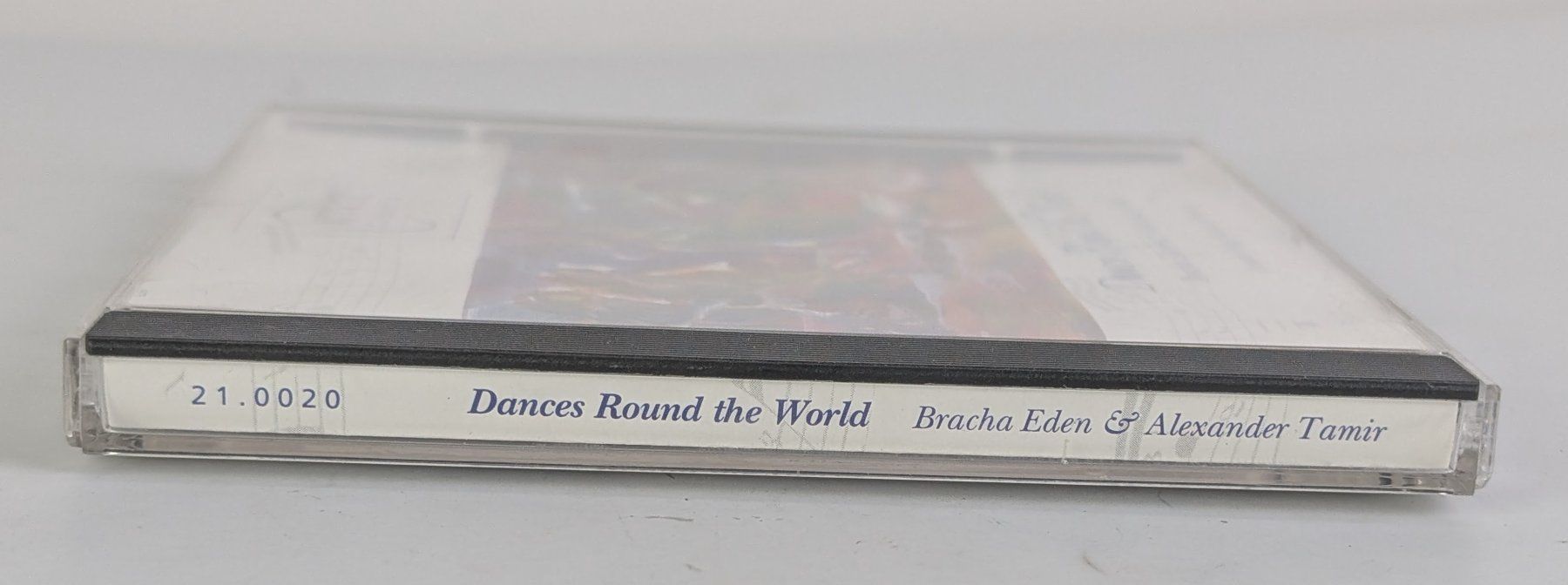 CDs: CD Carrière Classics - Dances Round the World, Top – Gebraucht aus Zürich von 1.Simon 3