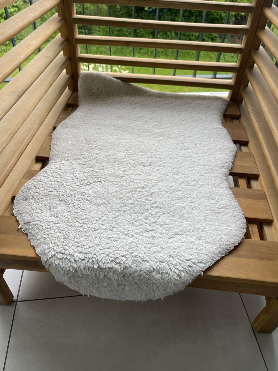 Teppiche: Peau de mouton blanche – Gebraucht aus Delémont von lea_mm89