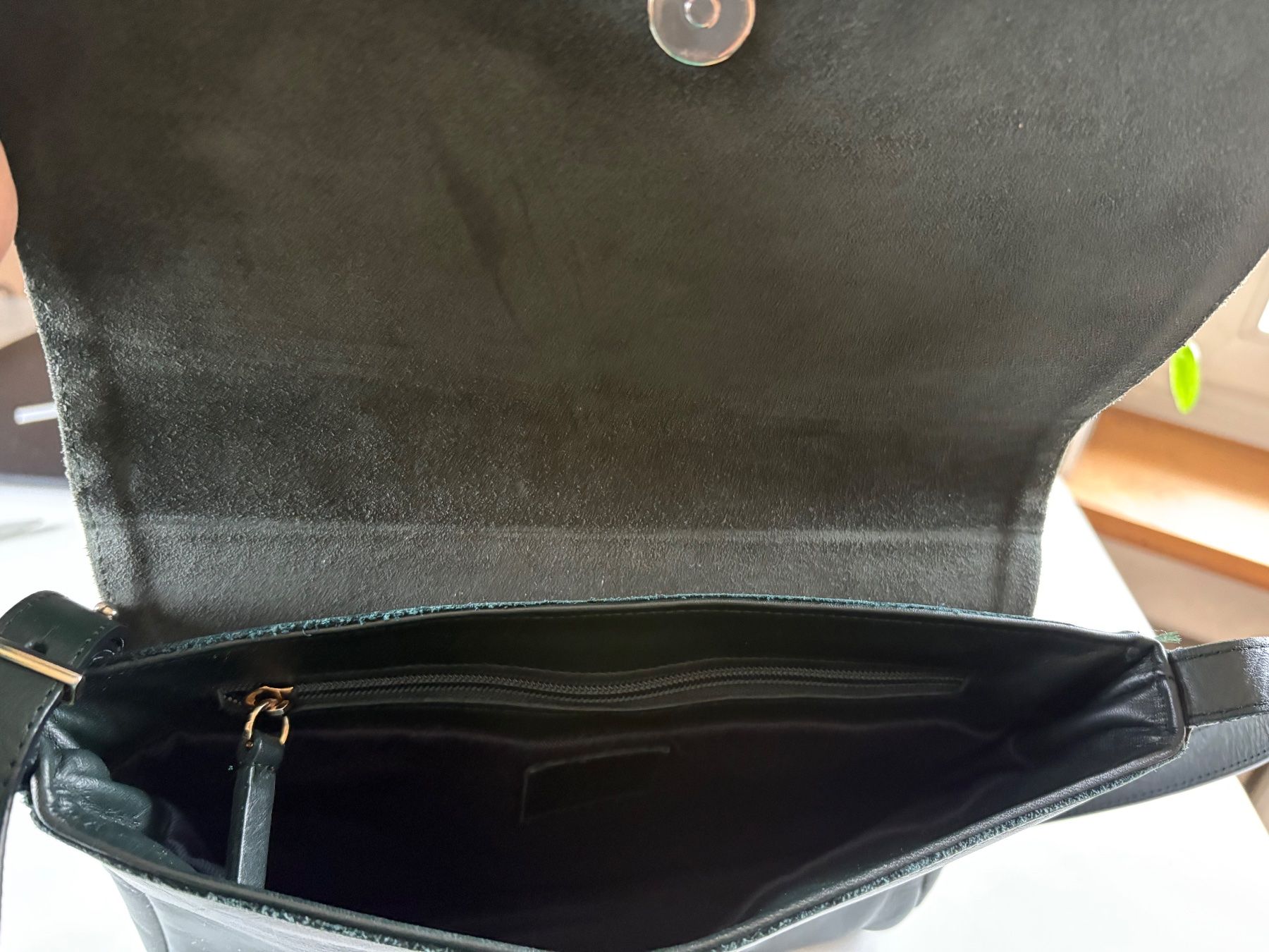 Taschen für Damen: Handtasche, Leder – Gebraucht aus Zürich von que_kf7d 2