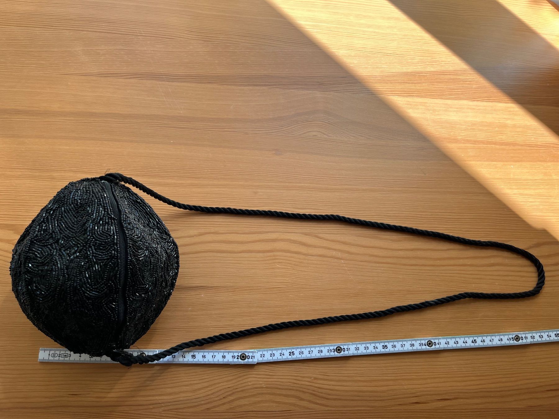 Borse da donna: Vintage Perlentasche schwarz – Usato da Basel venduto da miriricar 3