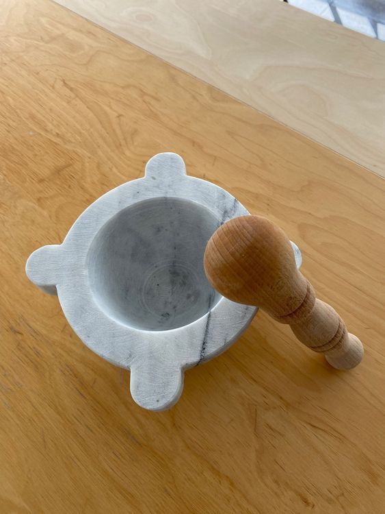 Produktbild von Mörser - Marmor Weiss Mit Holzstössel (Neu Und Originalverpackt) In
