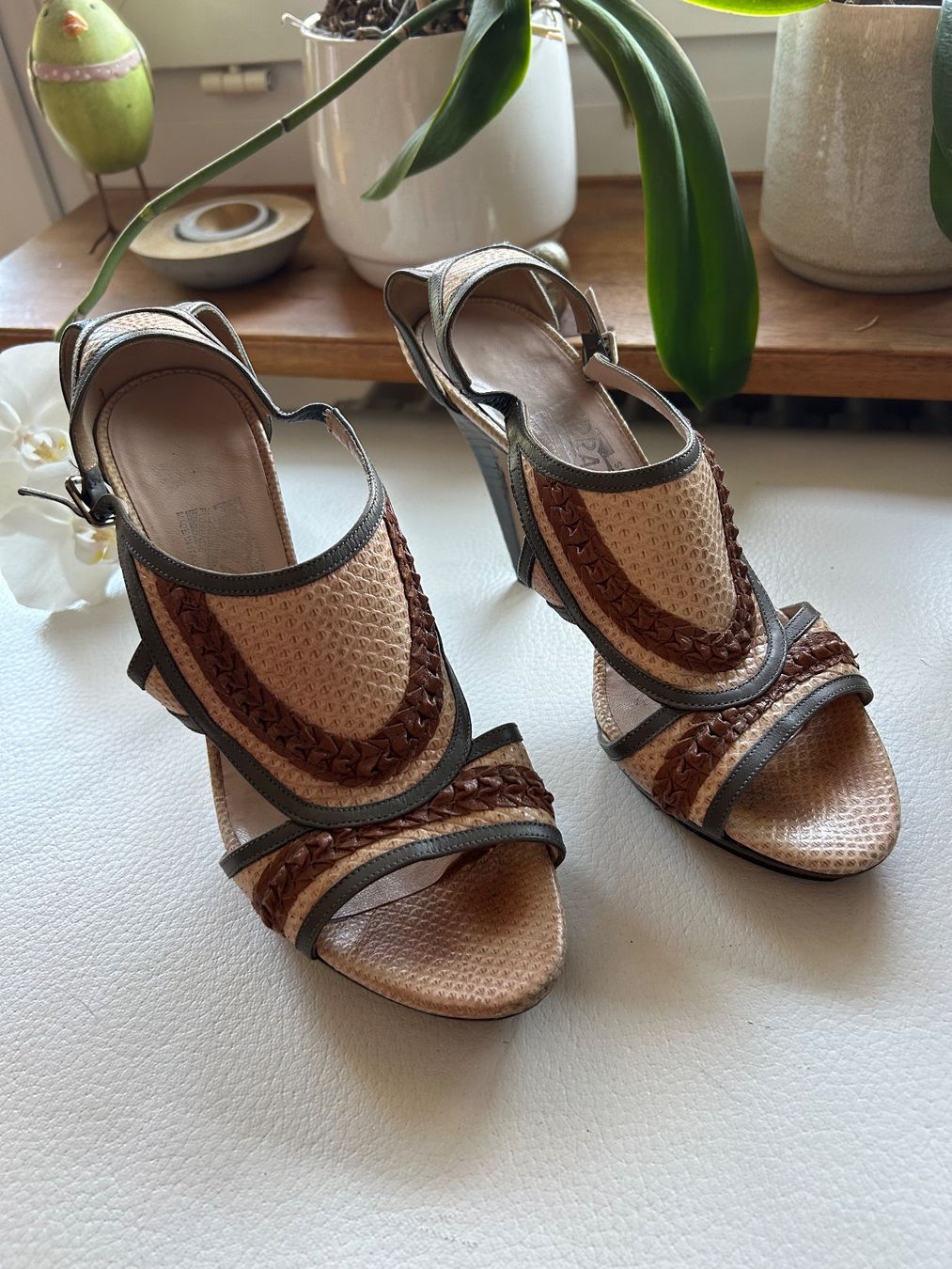 Salvatore Ferragamo Chaussures femmes: Salvatore Ferragamo (37,5) – D'occasion à Rüschlikon par Tey_sl 3