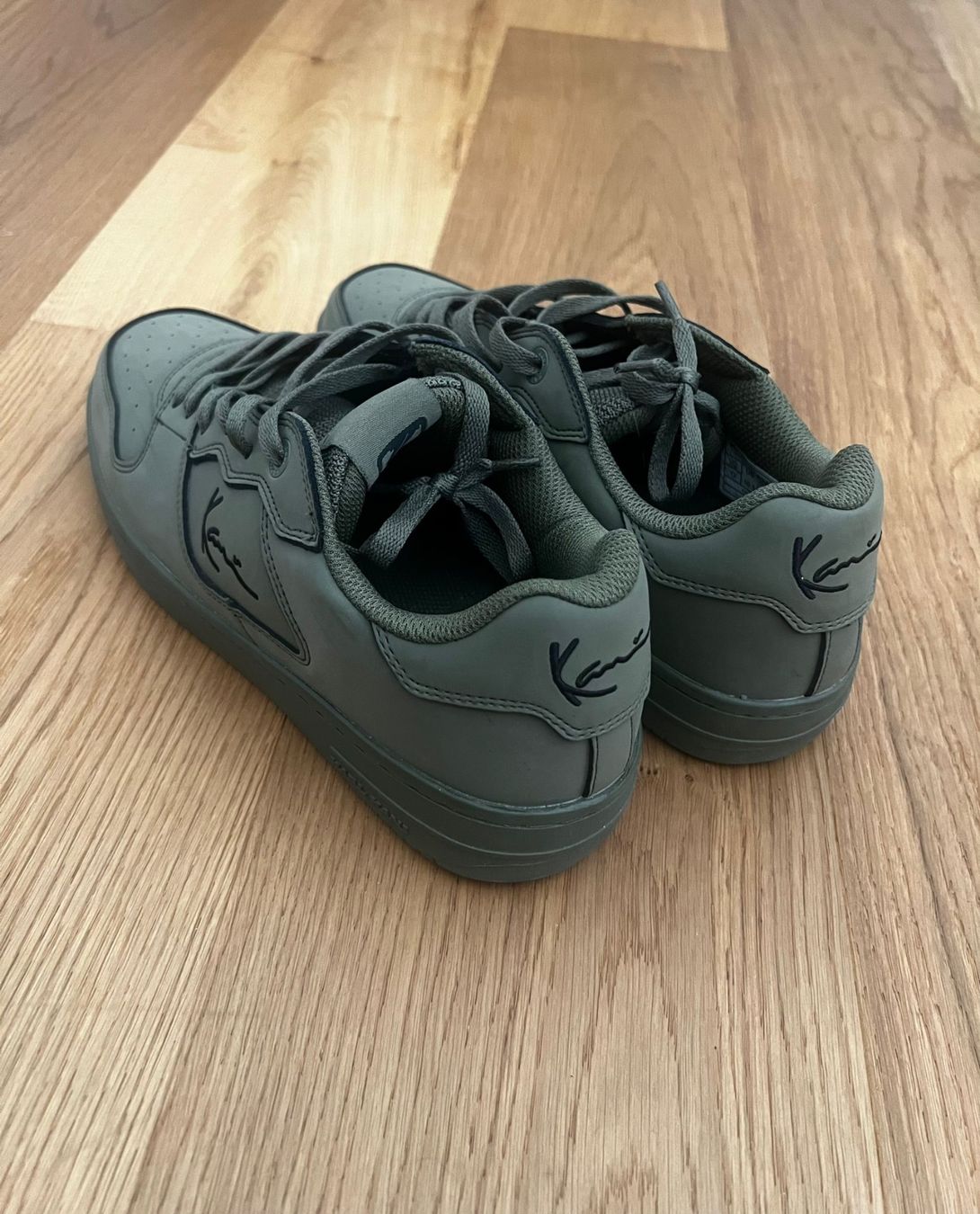 Scarpe da uomo: Karl Kani Schuhe grün – Nuovo (secondo la descrizione) da Dürrenäsch venduto da JFAS 1