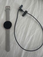 Sportuhr Polar Ignite 3 grau/gold mit Ladekabel Grösse S
