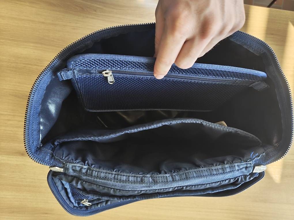 Sacs à dos: North Face dunkelblau Base Camp  30 l – D'occasion à Wädenswil par Preppy 1