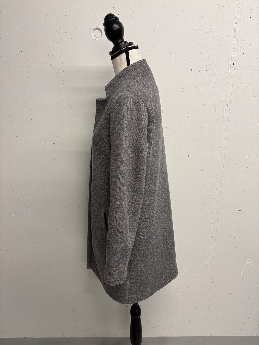 Only Mäntel: Only Kurzmantel grau Gr. 40 Longblazer – Gebraucht aus Regensdorf von secondchancefashion 1