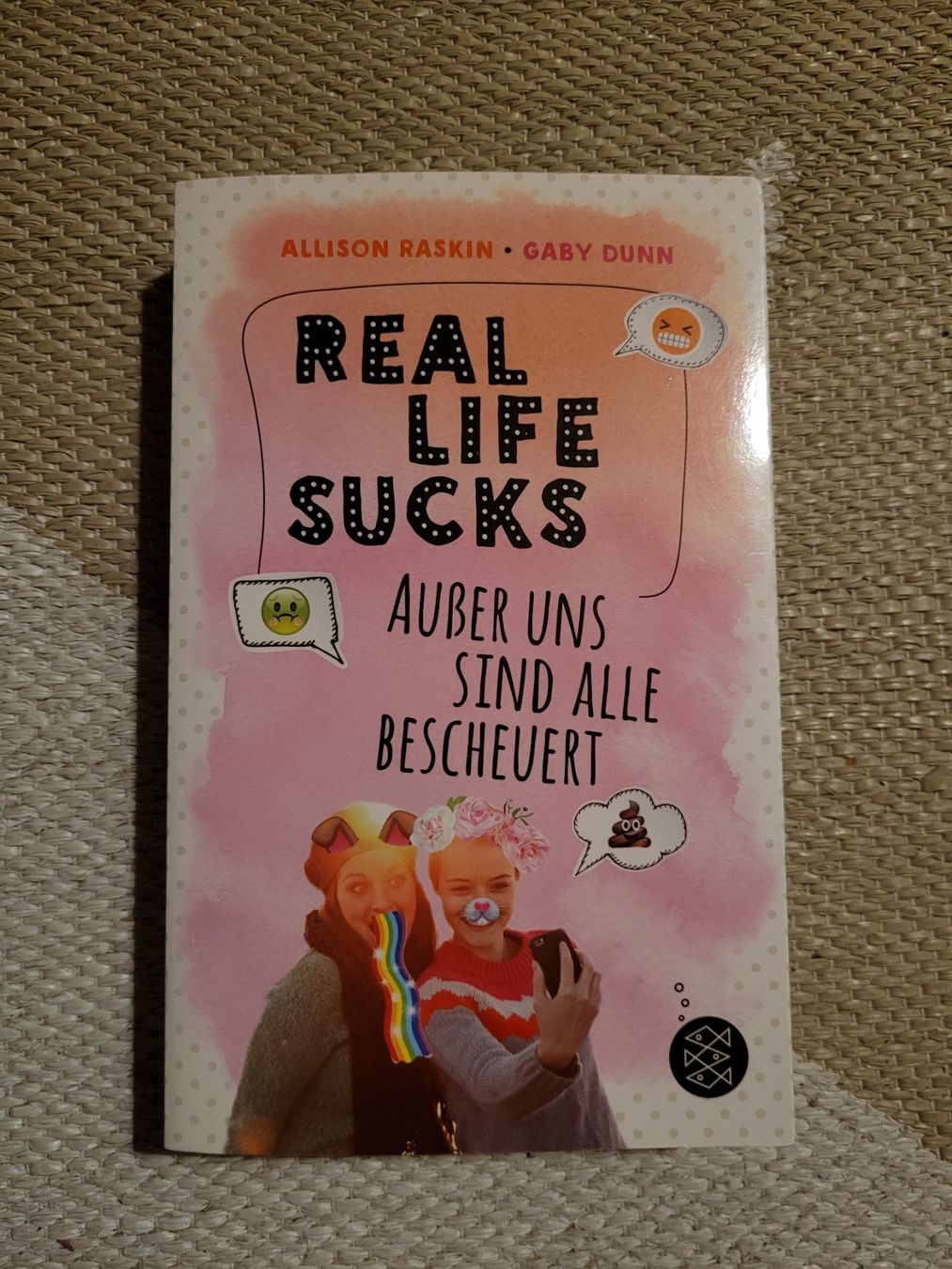 Libri: Real life sucks – Usato da Perlen venduto da Safari_23