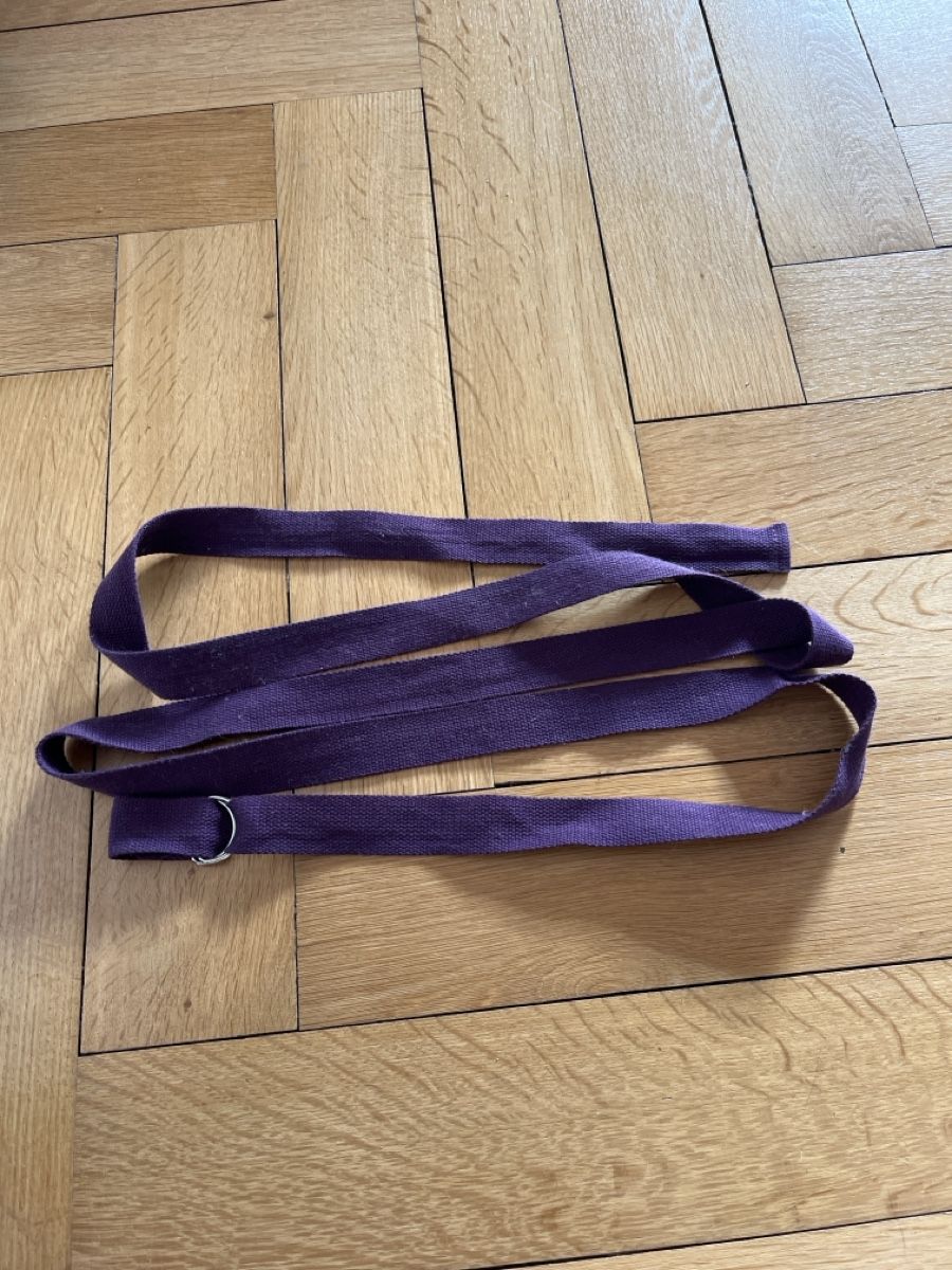 Autres pour bricolage & couture: Yogaband – D'occasion à Fribourg par salome077