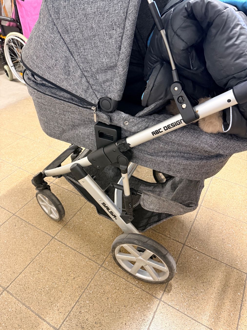 ABC Design Carrozzine: Kinderwagen Salsa von ABC – Usato da Degersheim venduto da Alina733 9