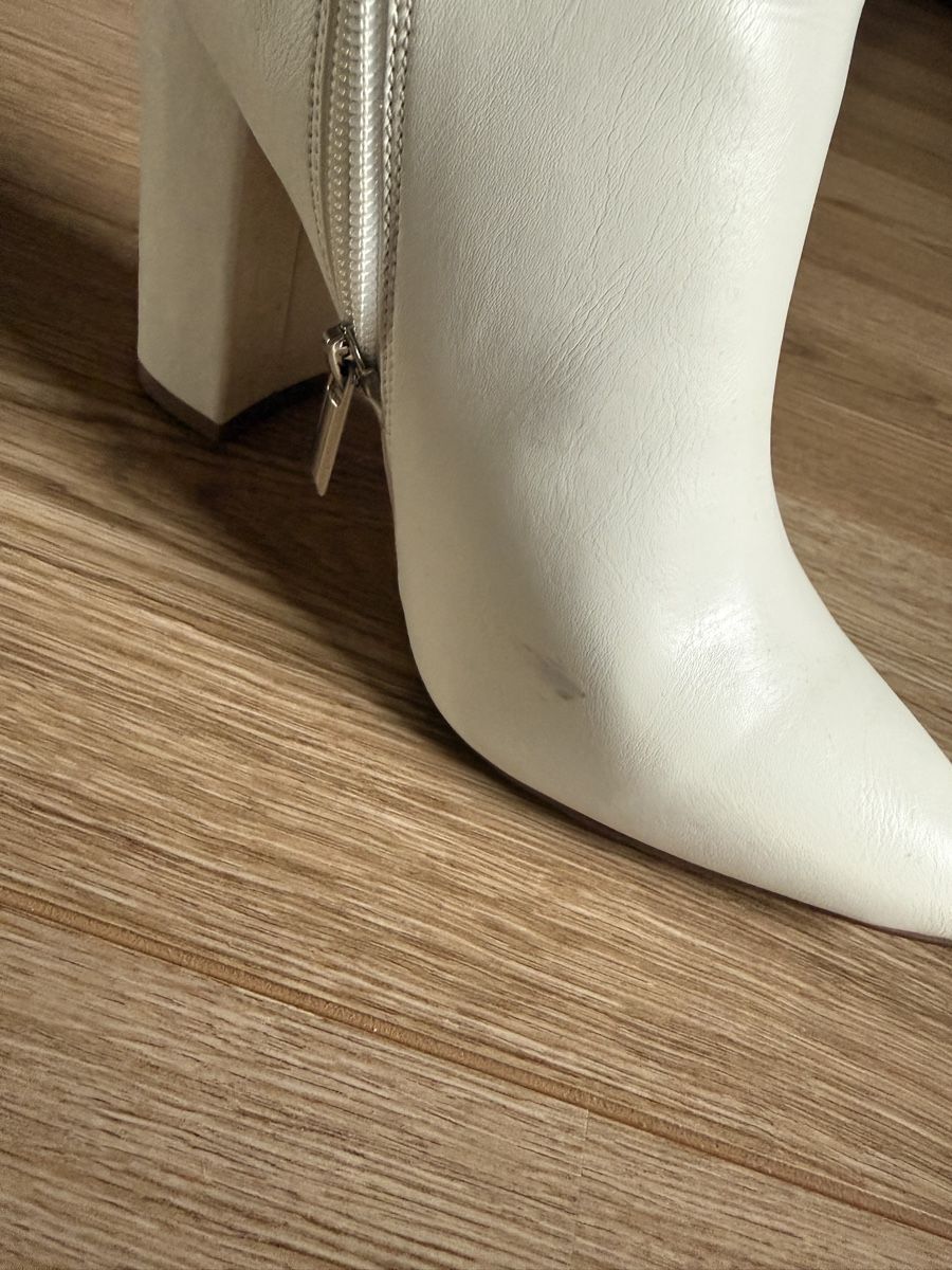 Scarpe da donna: Bottines à talons blanches (38.5), justfab – Usato da Grand-Lancy venduto da laura_oeg 3