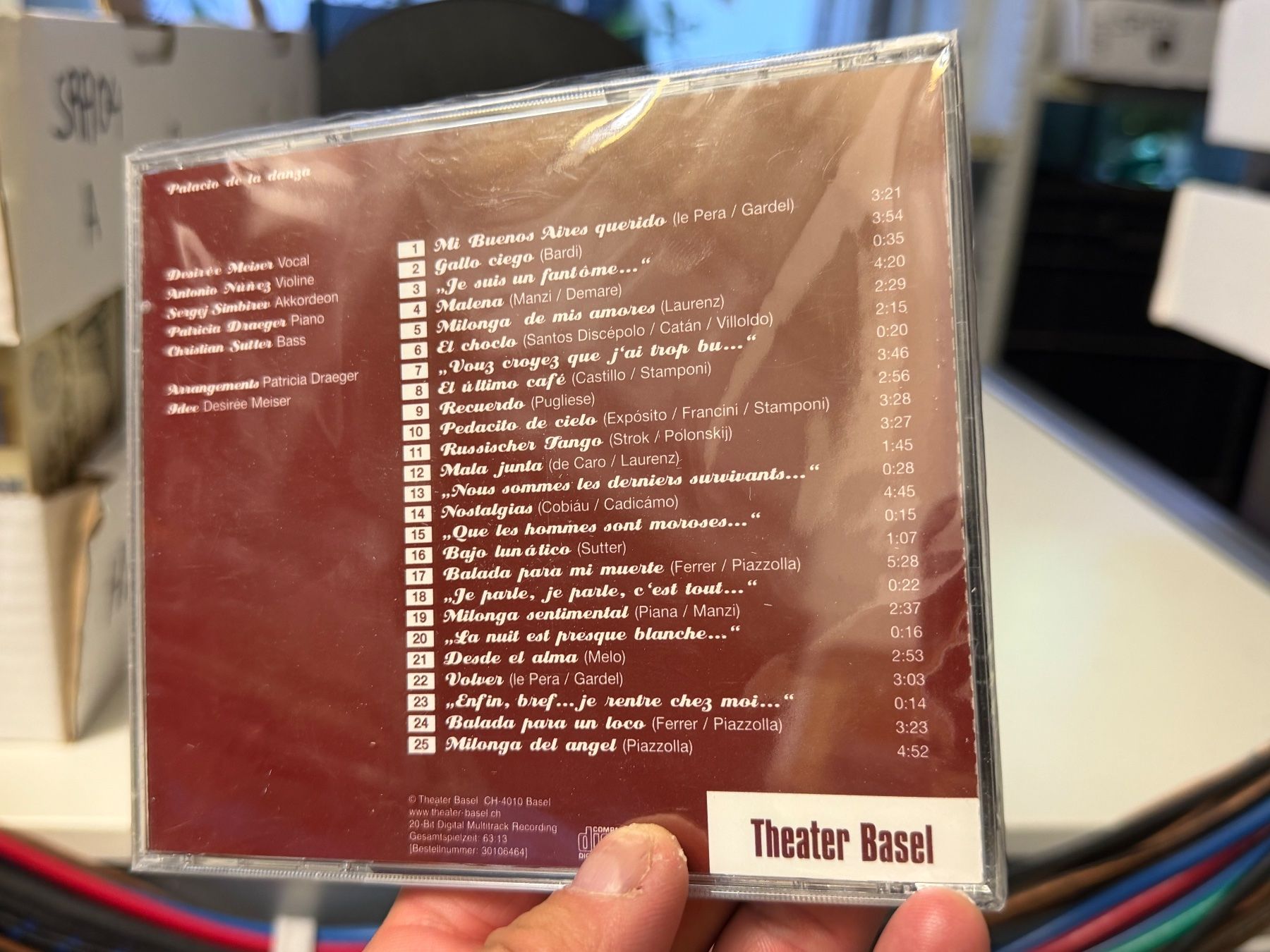 CD: Theater Basel - Palacio de la danza - SRA04A – Nuovo e nell'imballaggio originale da Küsnacht ZH venduto da JazzRecords 1