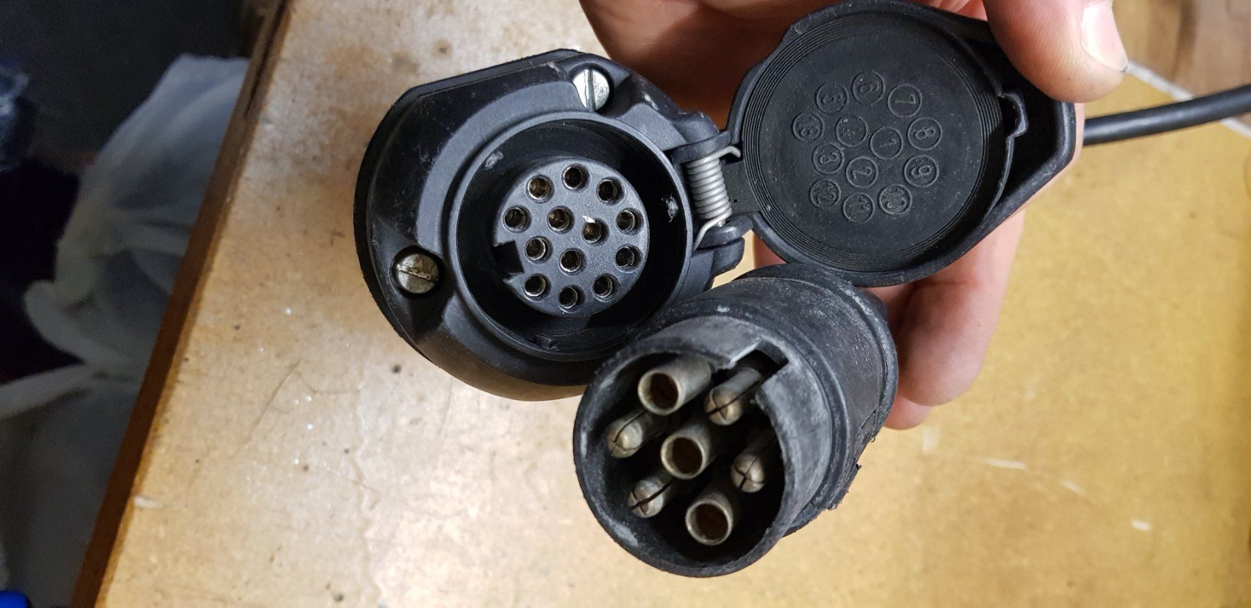 Unità & Adattatore: Adapterkabel 7 auf 13-polig – Usato da Igis venduto da JUST-4U-ENJOY