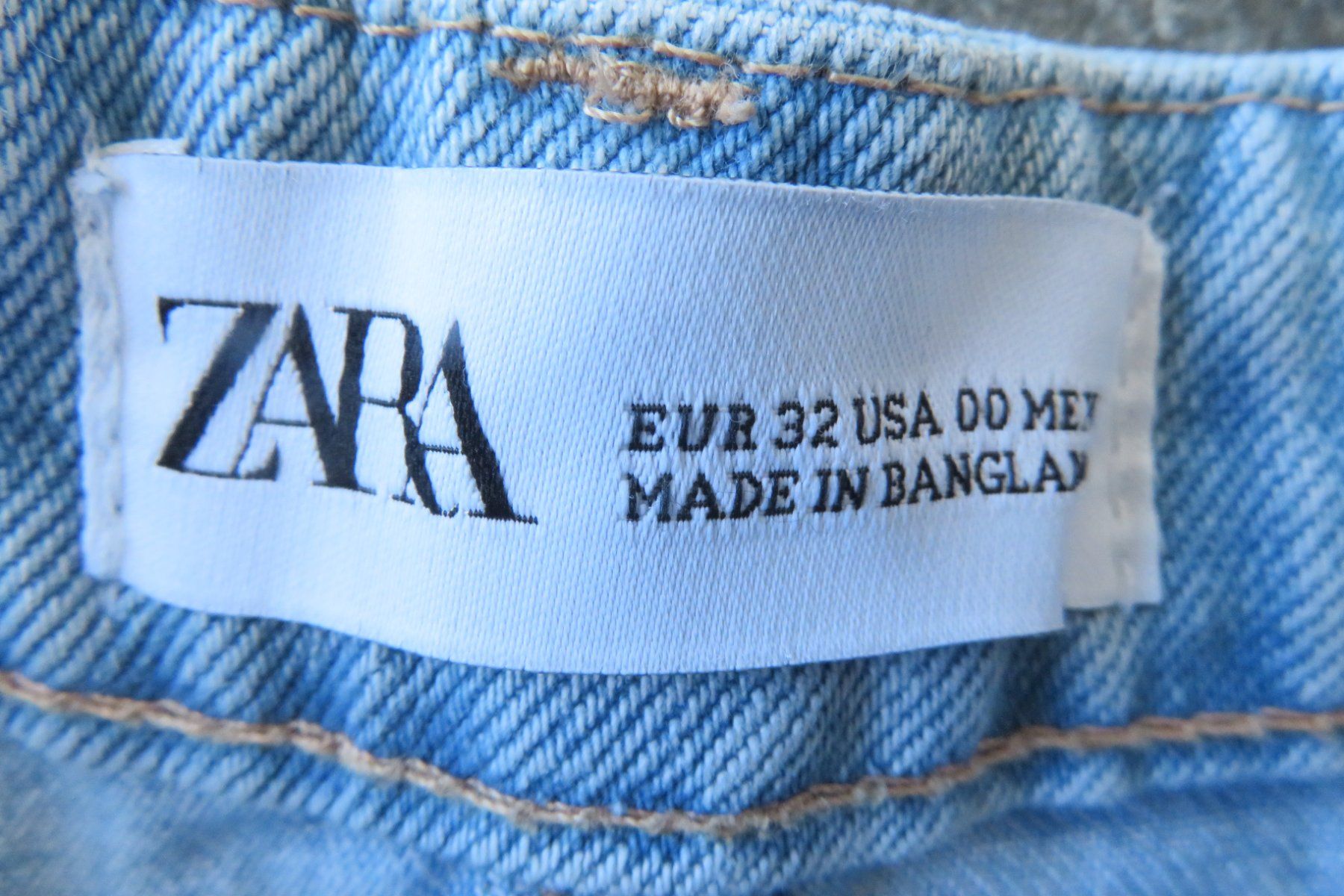 Zara Pantaloni: ZARA Krempelshorts  Grösse 32 – Nuovo (secondo la descrizione) da Wil ZH venduto da Tamagy 2
