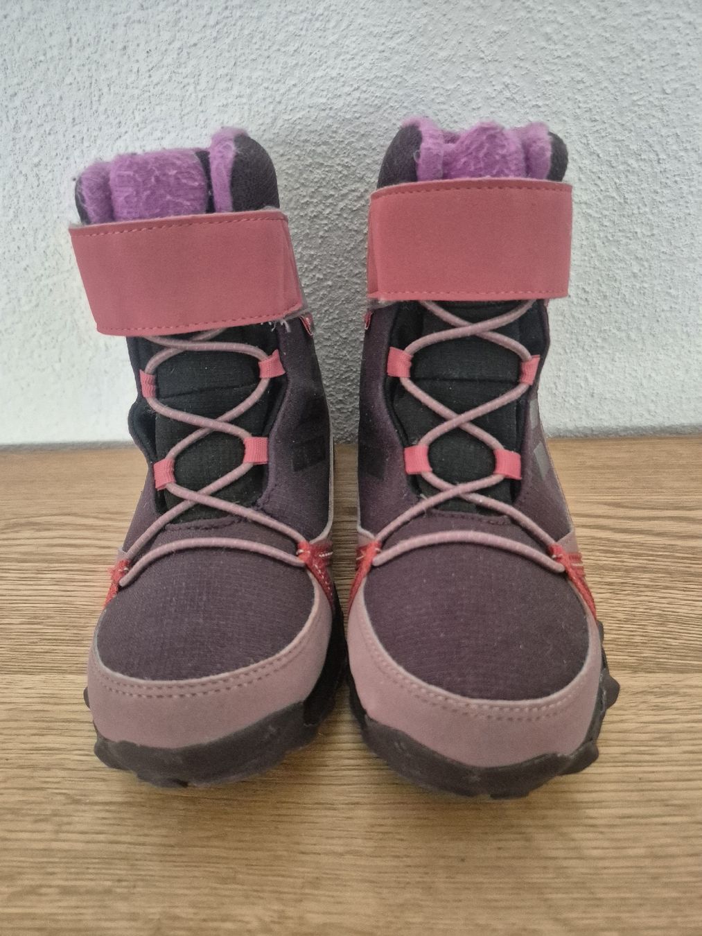 Adidas Chaussures garçon: Adidas Terrex Gr.30, top Zustand – D'occasion à Suhr par Nessie88 3