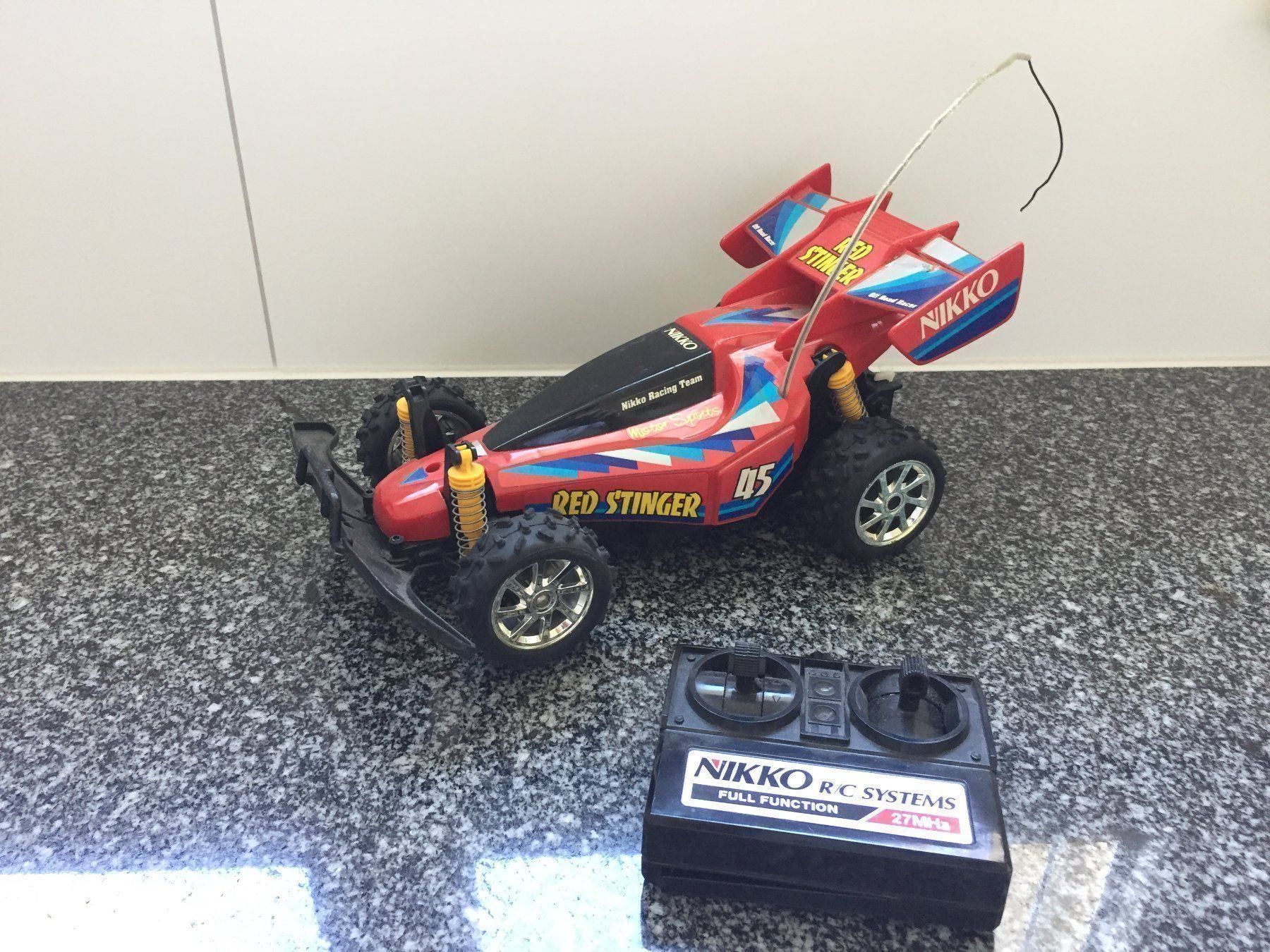 Modellismo RC: RC Rennwagen – Difettoso da Allschwil venduto da mkraus09