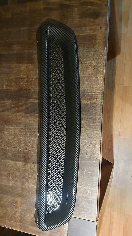 Tutti pezzi di ricambio auto: Front Grill - Honda Civic 1996-1998 – Usato da Matzingen venduto da ric_ny9z