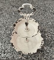 ÄLTERE SHABBY ETAGÈRE