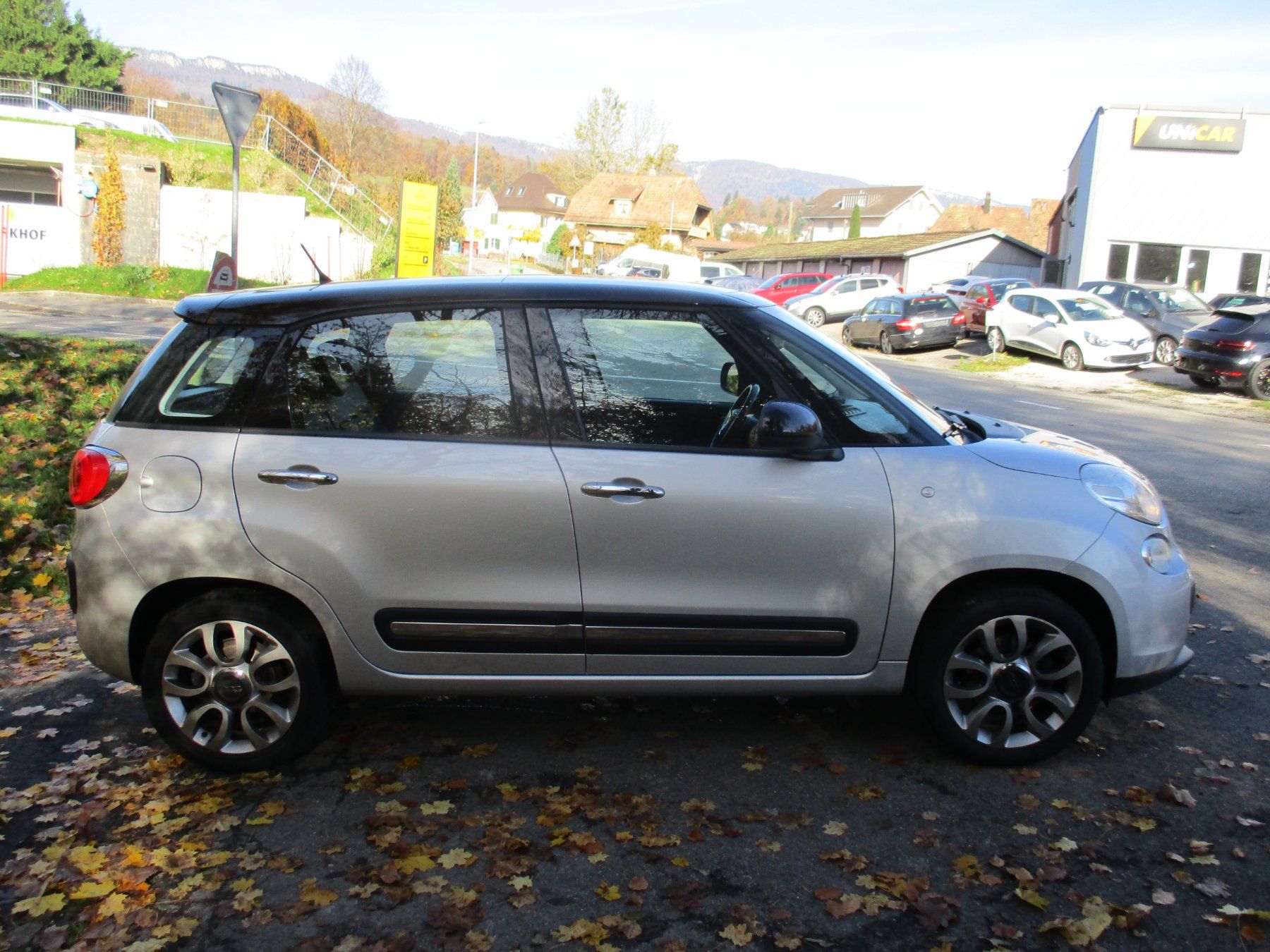 Mercedes-Benz Automobili: Fiat 500L frisch ab MFK – Usato da Riedholz venduto da Riedholz-Garage 3