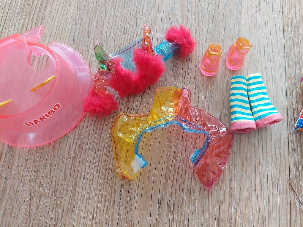 Poupées: LOL Puppe Haribo + Tasche – D'occasion à Zürich par Julia0123 2