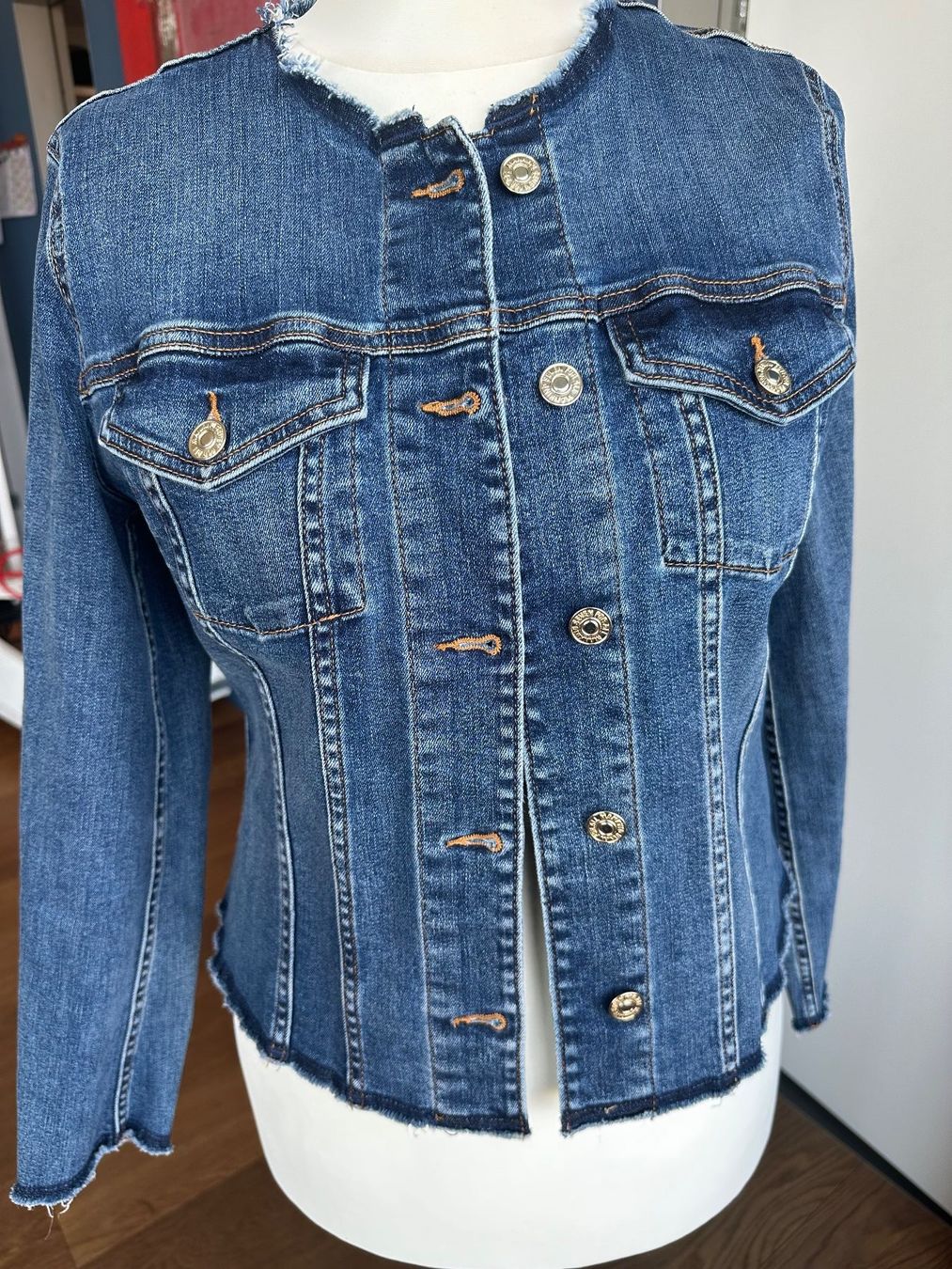 Giacche: Seven for all mankind Jeansjacke Grösse M – Usato da Oberrieden venduto da Moraira14