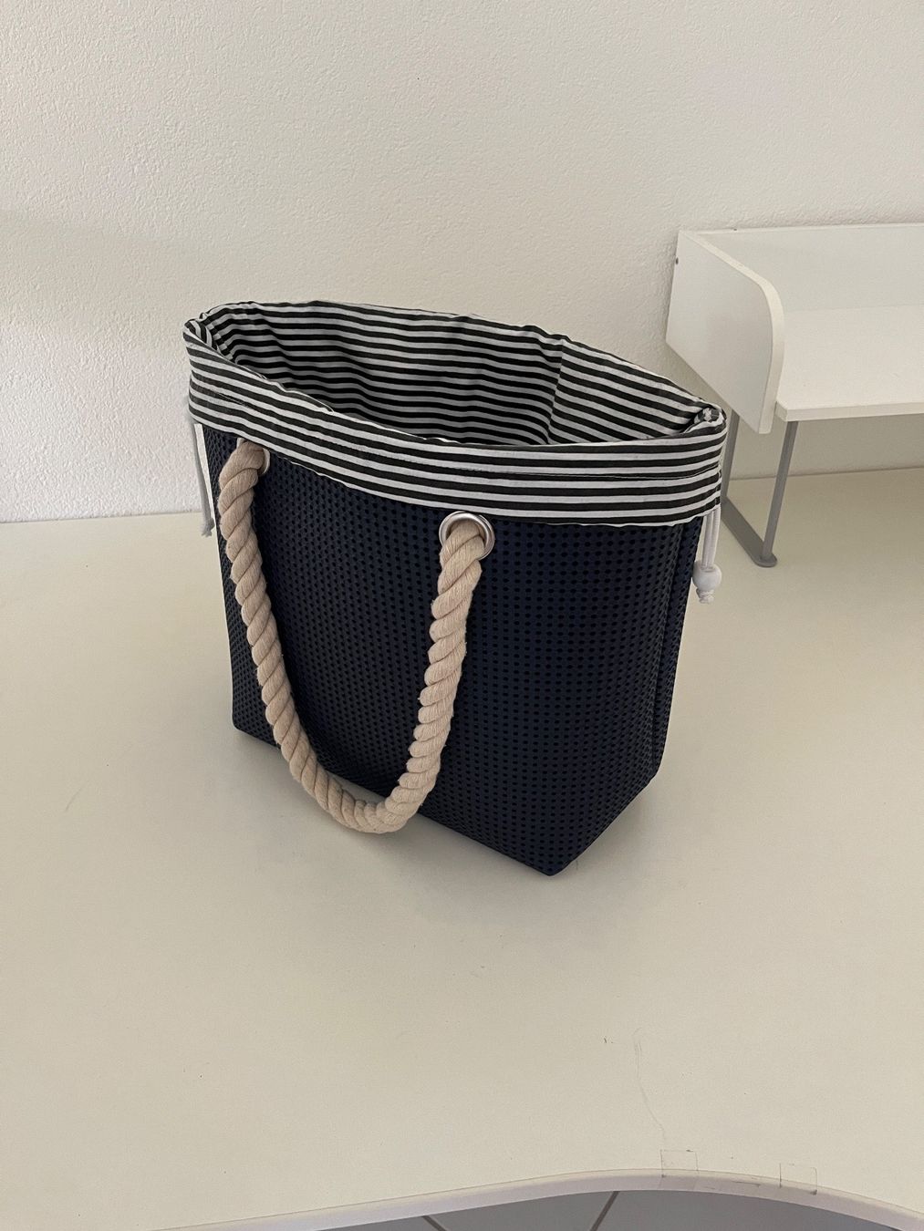 Borse da donna: Handtasche – Usato da Pfungen venduto da Konstanze