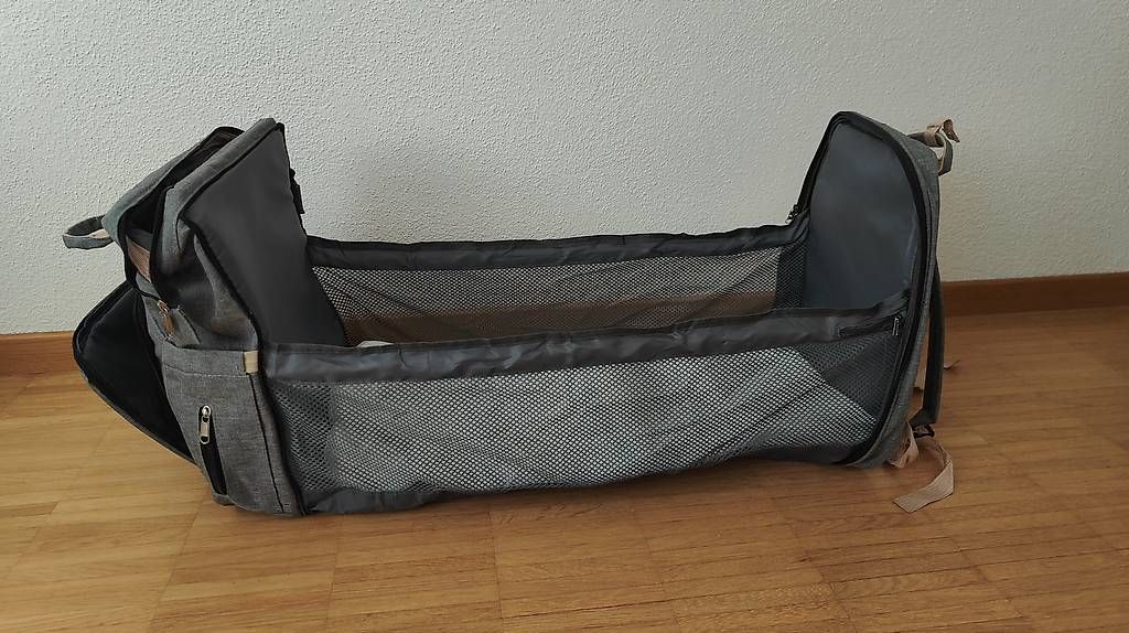 Kindertaschen: Wickelrucksack mit Bett – Neu und originalverpackt aus Zürich von Schret7