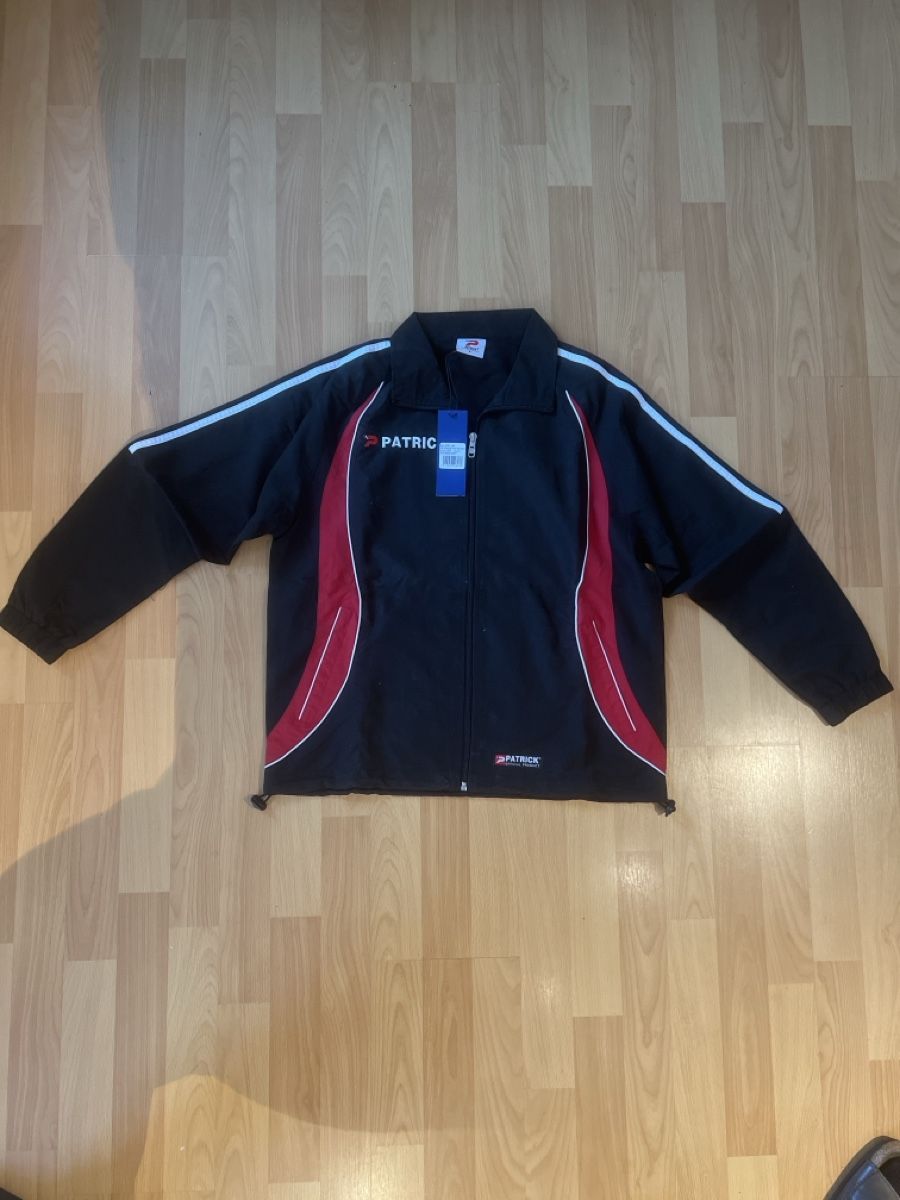 Anzüge, Sport- & Funktionsanzüge: Patrick Pro Representative Trainingsanzug schwarz Grösse S – Neu und originalverpackt aus Wettingen von Kawasaki987 1