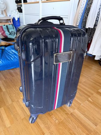 Trolley Tommy Hilfiger dunkelblau mit Rollen gebraucht