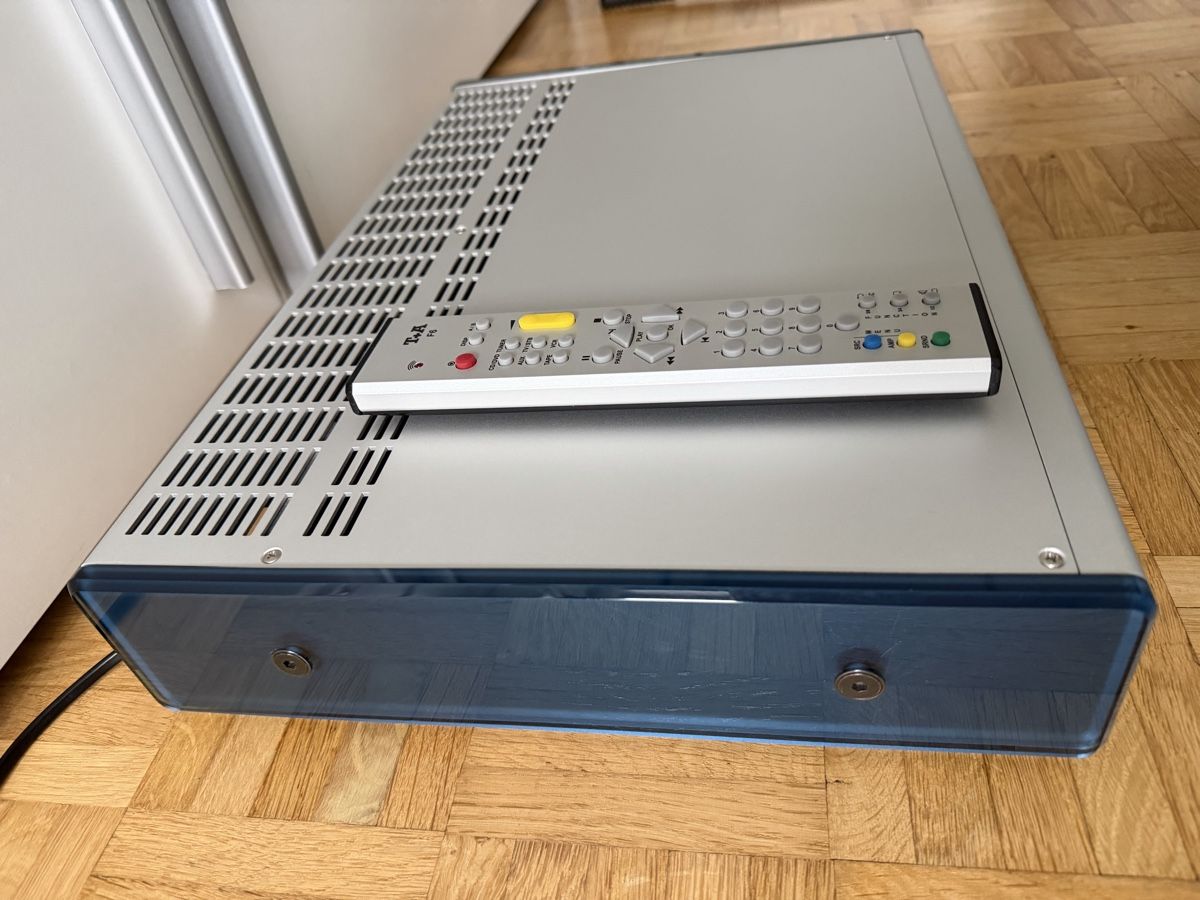 T+A Ricevitori: T+A K1 CD-Receiver for audiophiles – Nuovo (secondo la descrizione) da Grand-Lancy venduto da mar_dn8g 3