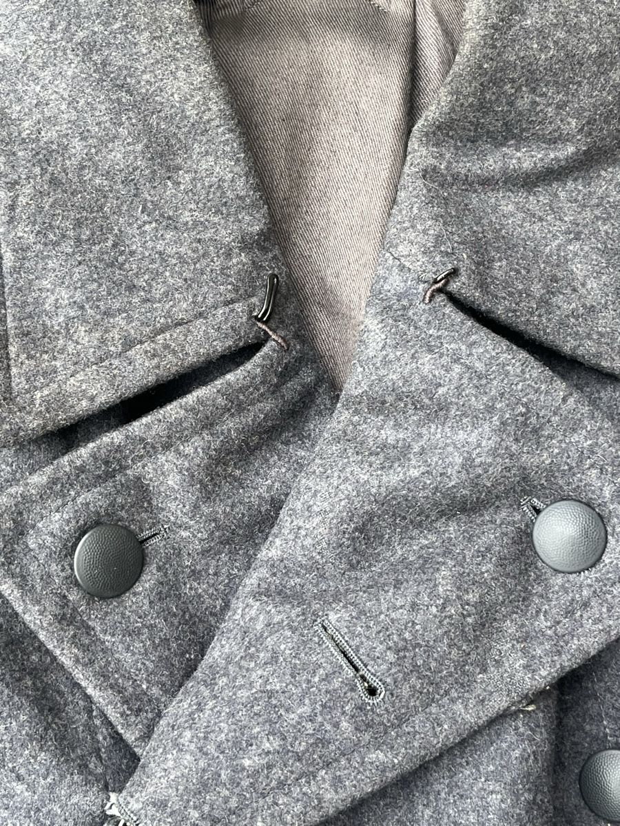 Uniformi: Mantel / Kaput der Deutsche Luftwaffe 1940 WW2 – Usato da Bellevue venduto da Belafer 1