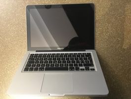 Apple MacBook Pro Gehäuse DEFEKT
