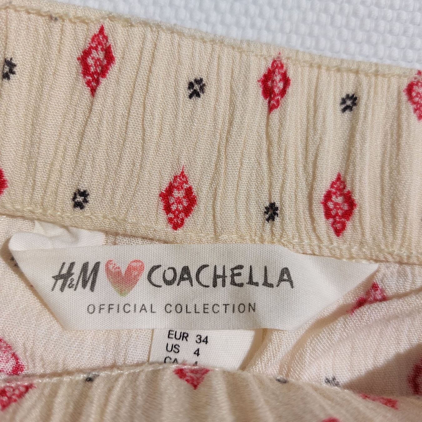 H&M Pantalons: Leichte Hose Coachella Edition – Neuf (Voir description) à Zürich par wilden 1