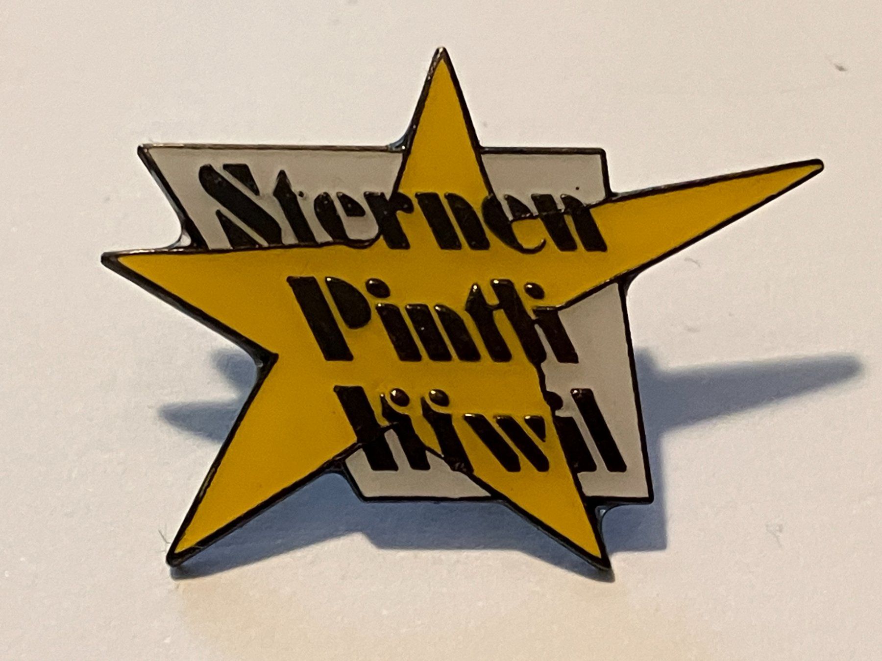 Placchette & Badge: 1 Pin Sternen Pintli Iffwil – Usato da Basel venduto da djwwpp