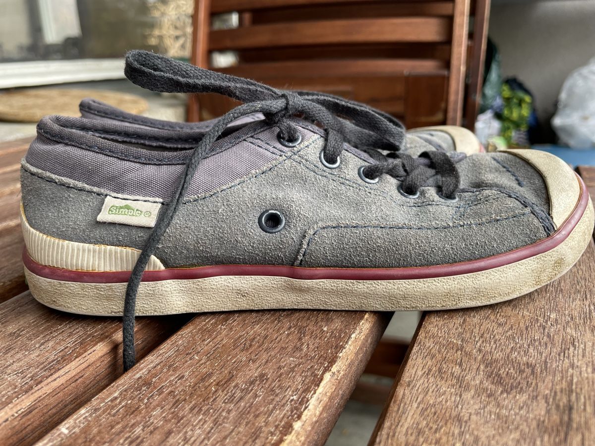 Chaussures garçon: Simple Shoes Gr. 31 Graublau Sneaker – D'occasion à Bern par brup