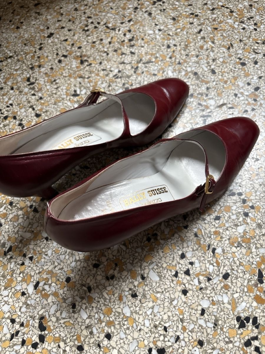 Bally Scarpe da donna: Bally Mary Jane Sandalen Vintage – Usato da Bern venduto da LoveVintageY2K 1