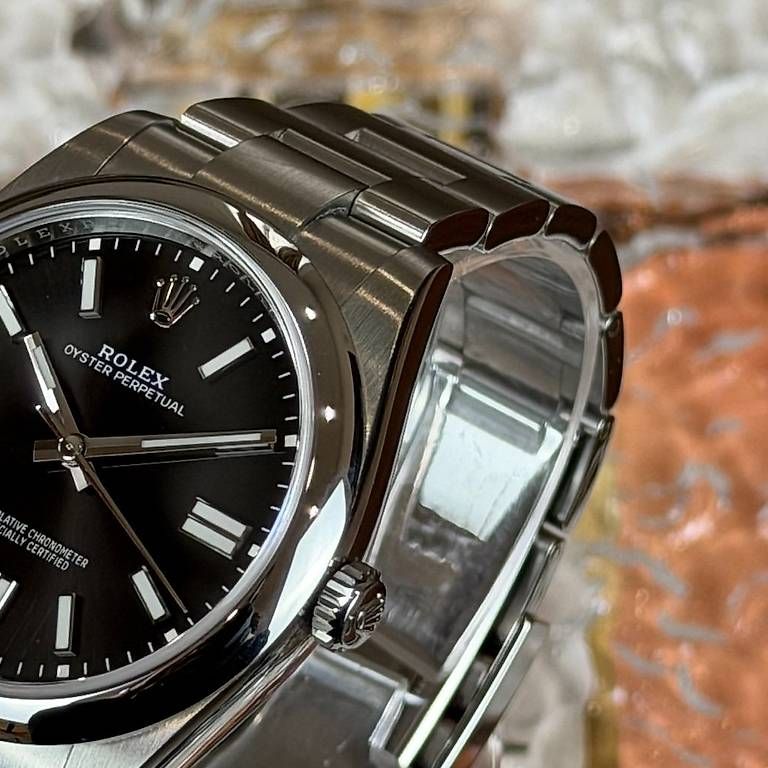 Orologi: Rolex Oyster Perpetual 41mm 124300 – Usato da Genève venduto da minty.watches 3